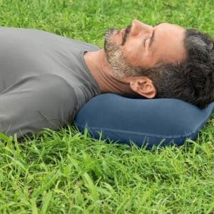 Подушка надувная туристическая